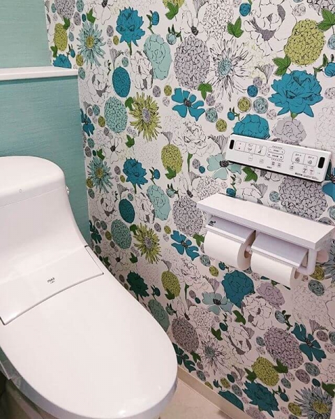 壁紙クロスでトイレをおしゃれにする方法 壁紙の選び方 おすすめデザイン例を紹介 Logrenove ログリノベ