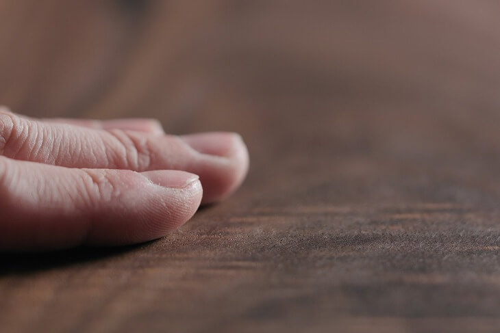 密度が高くツルツルとした肌触りが魅力のひとつ