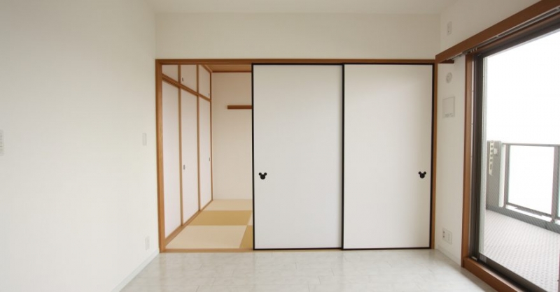 フチなし畳を使ったモダンな和室