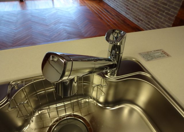 使いやすいシステムキッチンは奥さまの必須条件