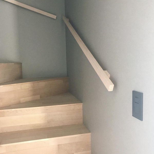 階段素材に活用して裸足で感じる「肌ざわり」