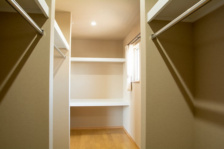 通り抜けできる通路幅を確保する