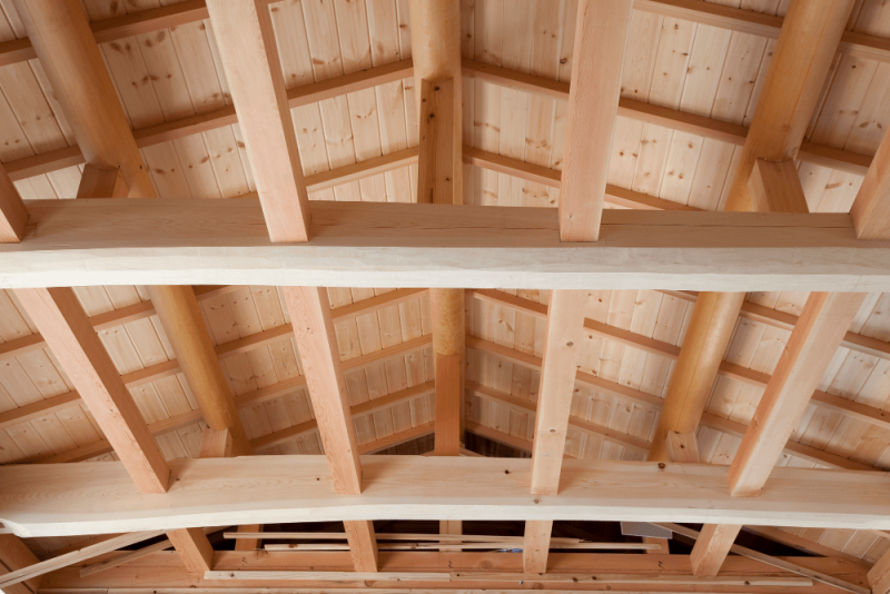 梁（はり）の意味と役割は？種類や事例を学んで住宅デザインに生かそう