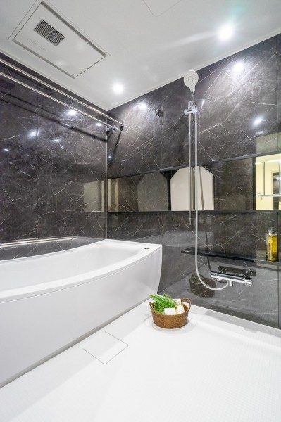 べラコリーナ夏目坂