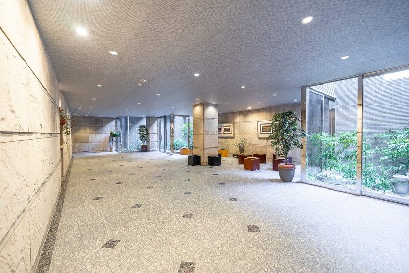 べラコリーナ夏目坂