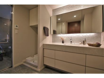 カテリーナ三田タワースイート