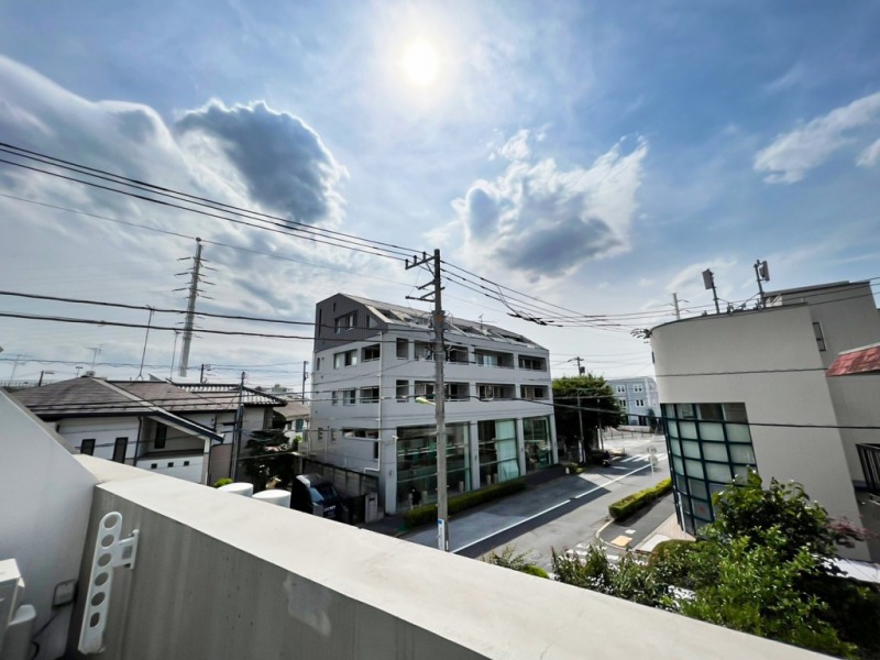 成城テラスG号室