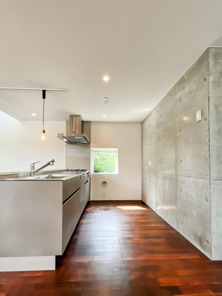 成城テラスG号室