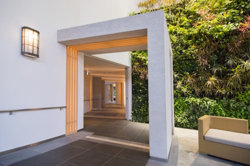 富久クロスコンフォートタワー