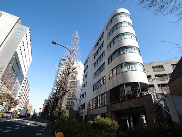 パークノヴァ神宮前