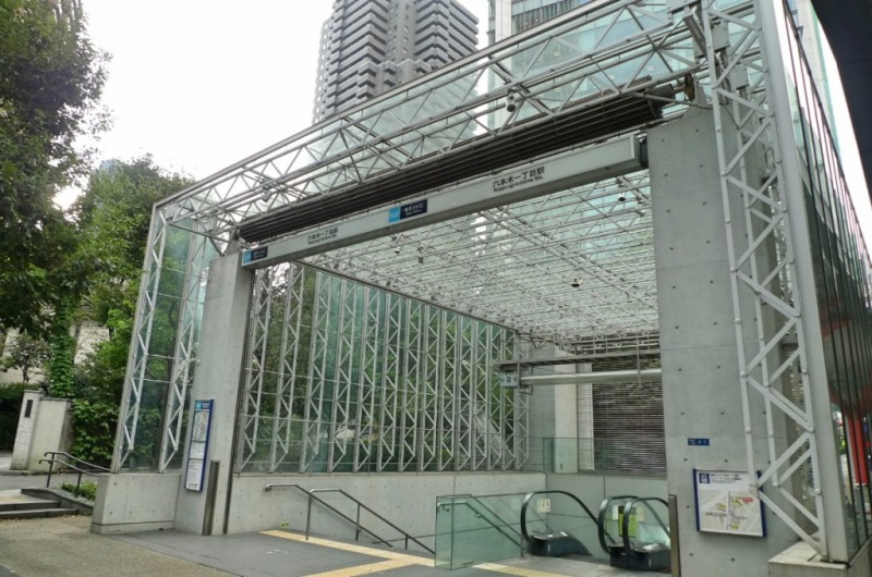 六本木一丁目駅